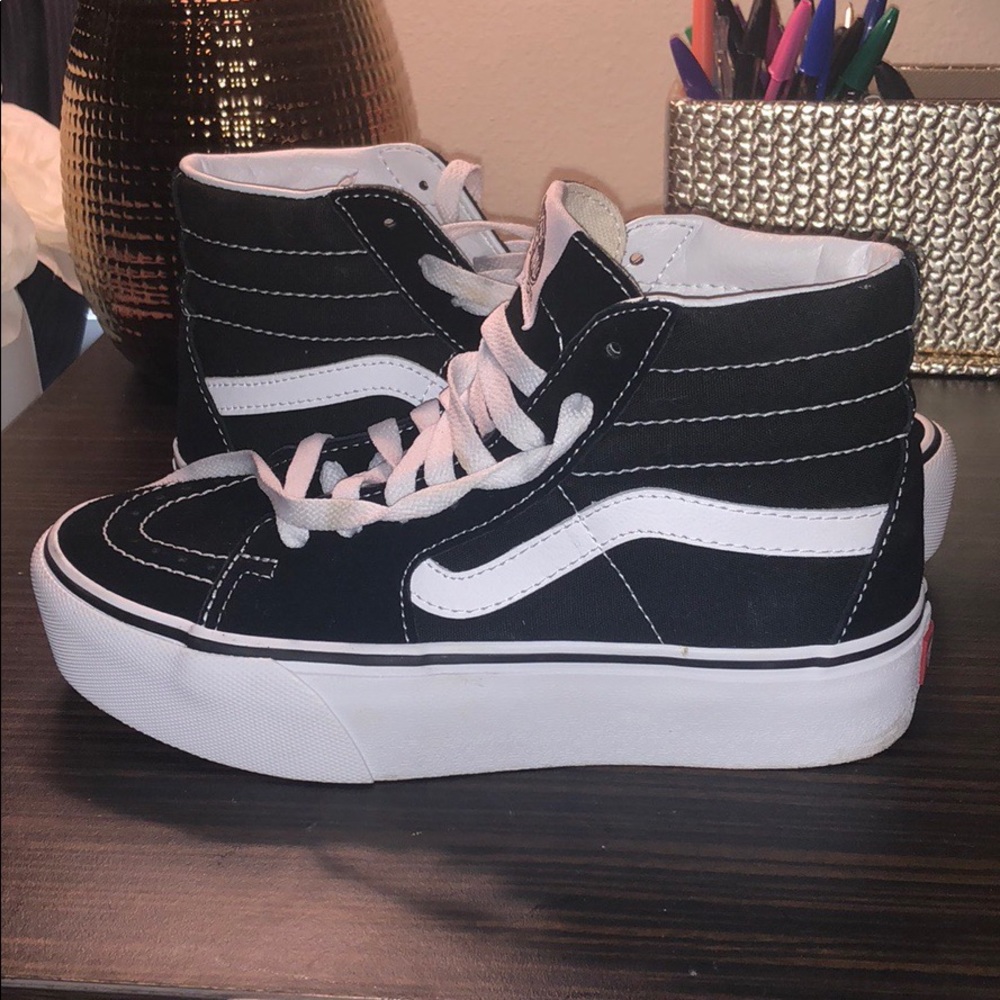Women’s high top vans